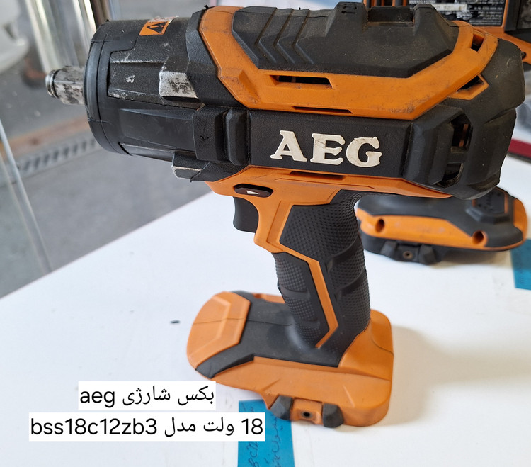 AEG BSS18C12ZB3